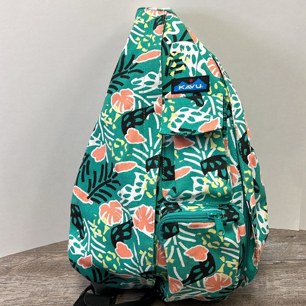 KAVU Original Rope Bag Sling Pack with Adjustable Rope Shoulder Strap - Picture 2 of 7